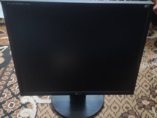 Монитор LG Flatron L1953S foto 0