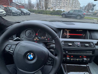 BMW 5 Series foto 5