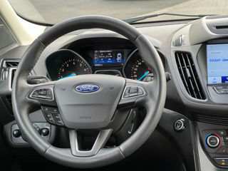 Ford Kuga foto 10