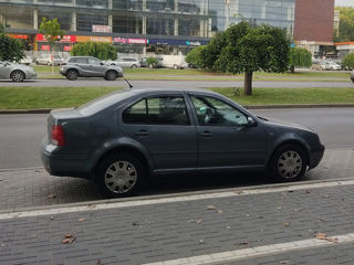 Volkswagen Jetta foto 5