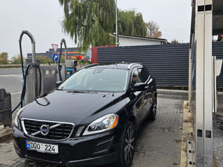 Volvo XC60 foto 2