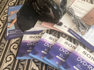Sony Handycam  DVD+Memory Stick+ 4новых диска DVD-RW для неё foto 3