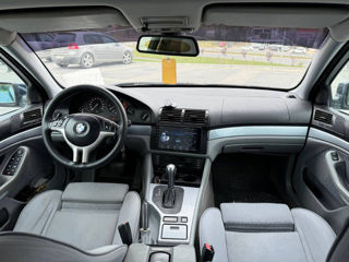 BMW 5 Series foto 6