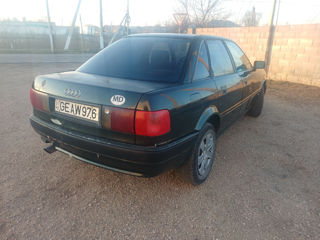 Audi 80 foto 8