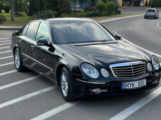 Mercedes E-Class foto 3