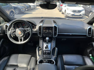 Porsche Cayenne foto 8