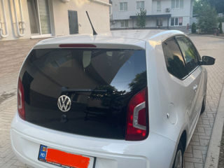 Volkswagen up! foto 4