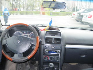 Renault Clio Symbol foto 6