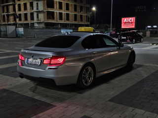 BMW 5 Series foto 5