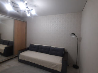 Apartament cu 2 camere, 55 m², Centru, Chișinău foto 4