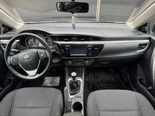 Toyota Corolla foto 8