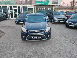 Ford Kuga foto 2