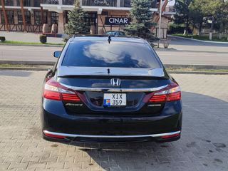 Honda Accord foto 2