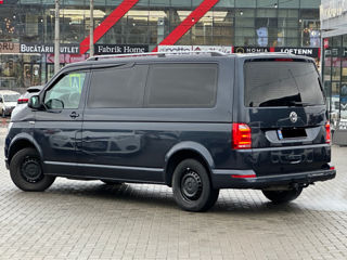 Volkswagen Caravelle foto 5