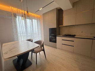 2-комн. кв., 66 м², 6/9 эт.