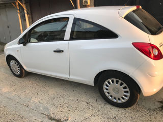 Opel Corsa foto 2