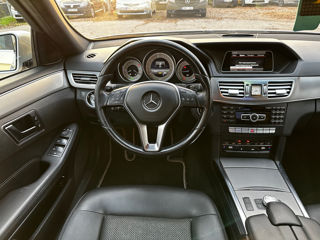 Mercedes E-Class foto 9