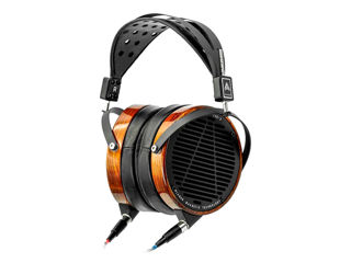 Căștile magnetoplanare Audeze LCD-2 Rosewood.