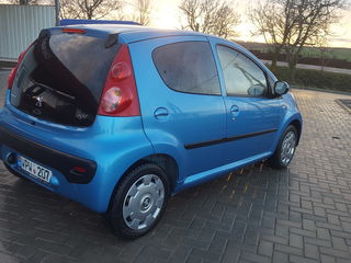 Peugeot 107 foto 4