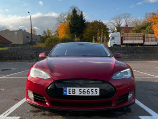 Tesla Model S foto 7