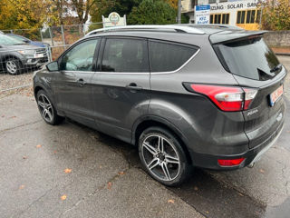 Ford Kuga foto 3