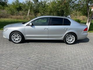 Skoda Superb foto 5