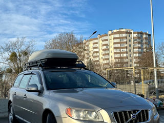 Volvo V70 foto 2