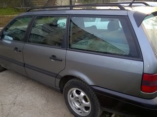 Volkswagen Passat foto 3