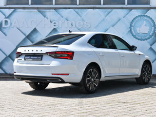 Skoda Superb foto 5