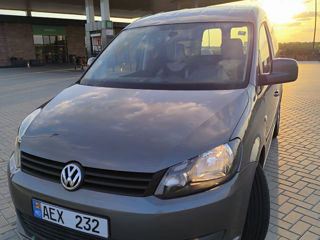 Volkswagen Caddy foto 1