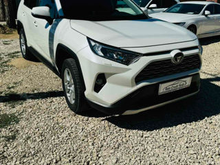 Toyota Rav 4 foto 1