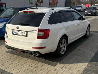 Skoda Octavia foto 4