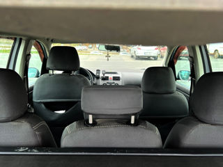 Volkswagen Touran foto 6