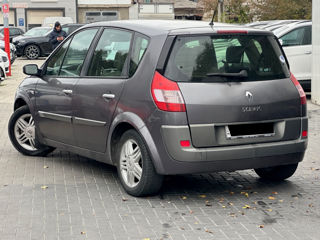 Renault Scenic foto 3