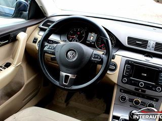 Volkswagen Passat foto 12