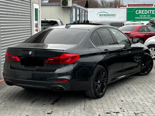 BMW 5 Series foto 4