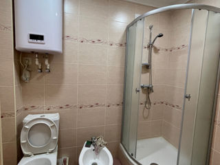 Apartament cu 2 camere, 43 m², Botanica, Chișinău foto 2