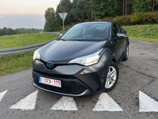 Toyota C-HR foto 8