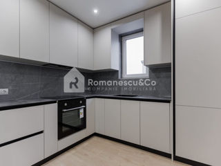 Apartament cu 3 camere, 78 m², Buiucani, Chișinău foto 5