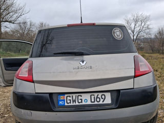 Renault Megane foto 2