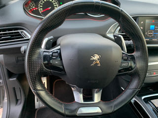 Peugeot 308 foto 7