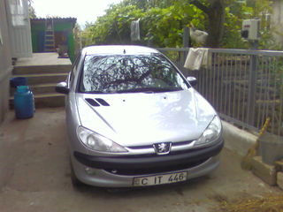 Peugeot 206 foto 1