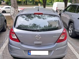 Opel Corsa foto 2