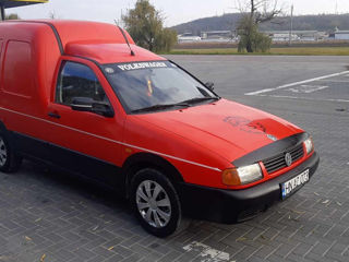 Volkswagen Caddy foto 2