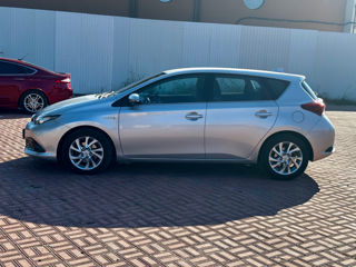 Toyota Auris foto 4