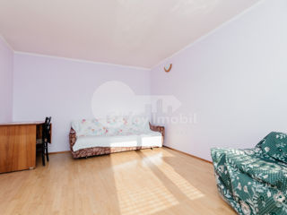 Apartament cu 3 camere, 100 m², Buiucani, Chișinău foto 12