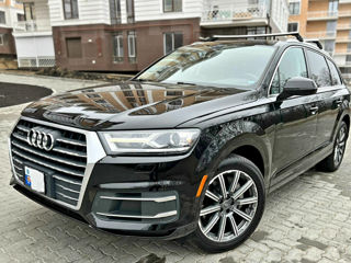 Audi Q7 foto 2