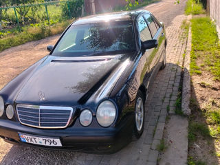 Mercedes E-Class