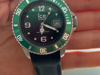 Ice Green Silver Medium