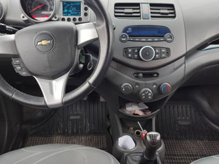 Chevrolet Spark фото 2